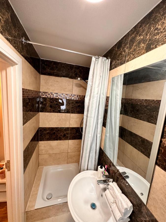 Canary Wharf Single Double And En-Suite Rooms Londyn Zewnętrze zdjęcie