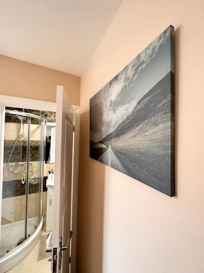Canary Wharf Single Double And En-Suite Rooms Londyn Zewnętrze zdjęcie